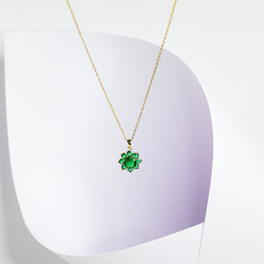 Gold-Plated Green Stone Floral Pendant Necklace – Elegant & Timeless