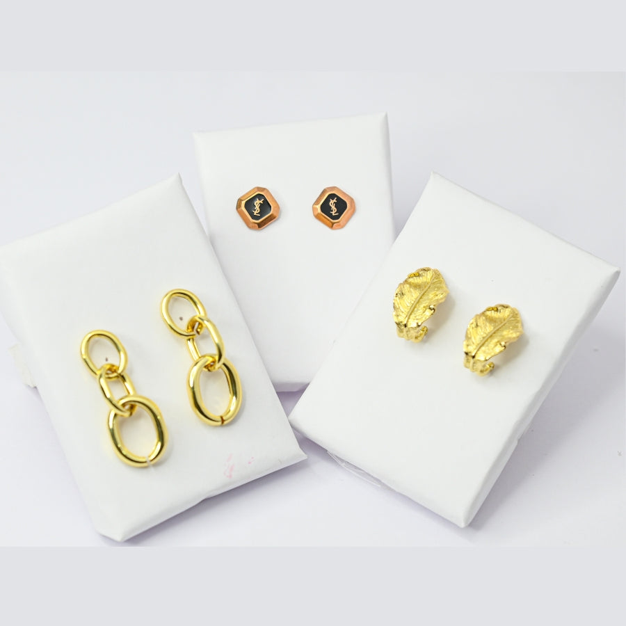 Gold & Black Chic Earring Set – Elegant & Trendy Designs