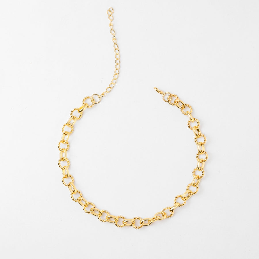 Twisted Link Gold Chain Necklace